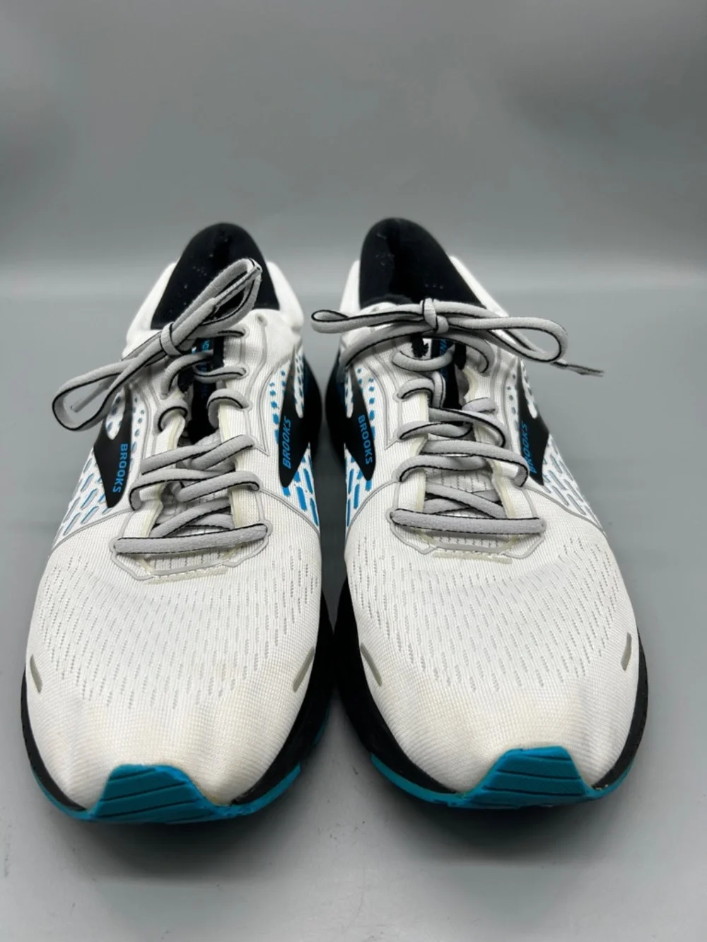 Brooks Adrenaline 21 Running Shoes